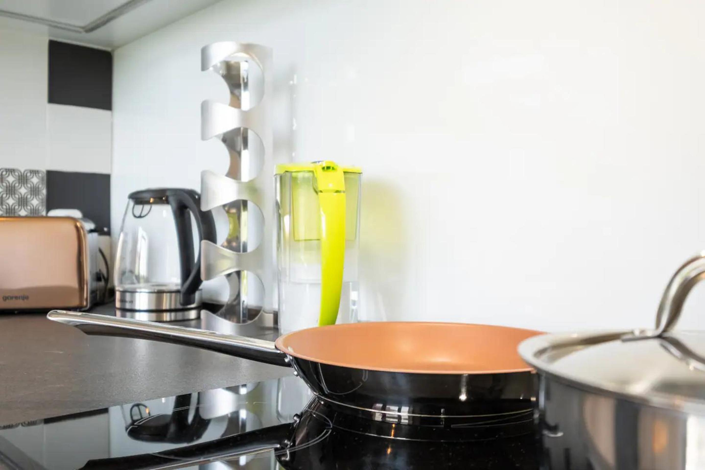 Orange friendly apartment near Vitosha blvd