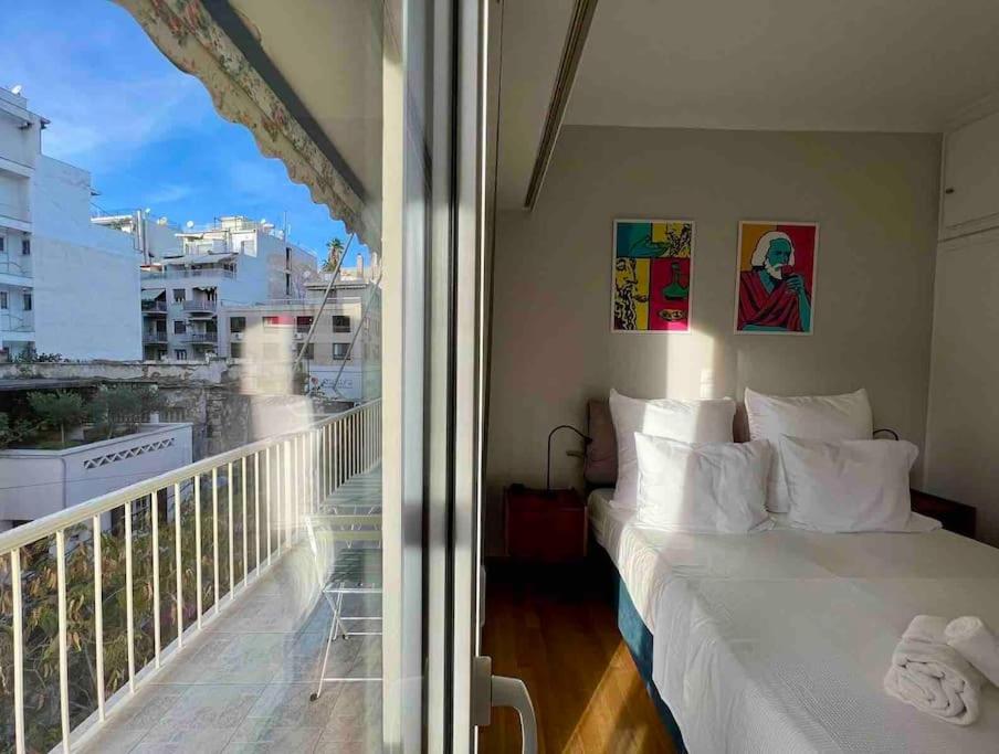 Spacious 2BDs Apt With Acropolis View In Center