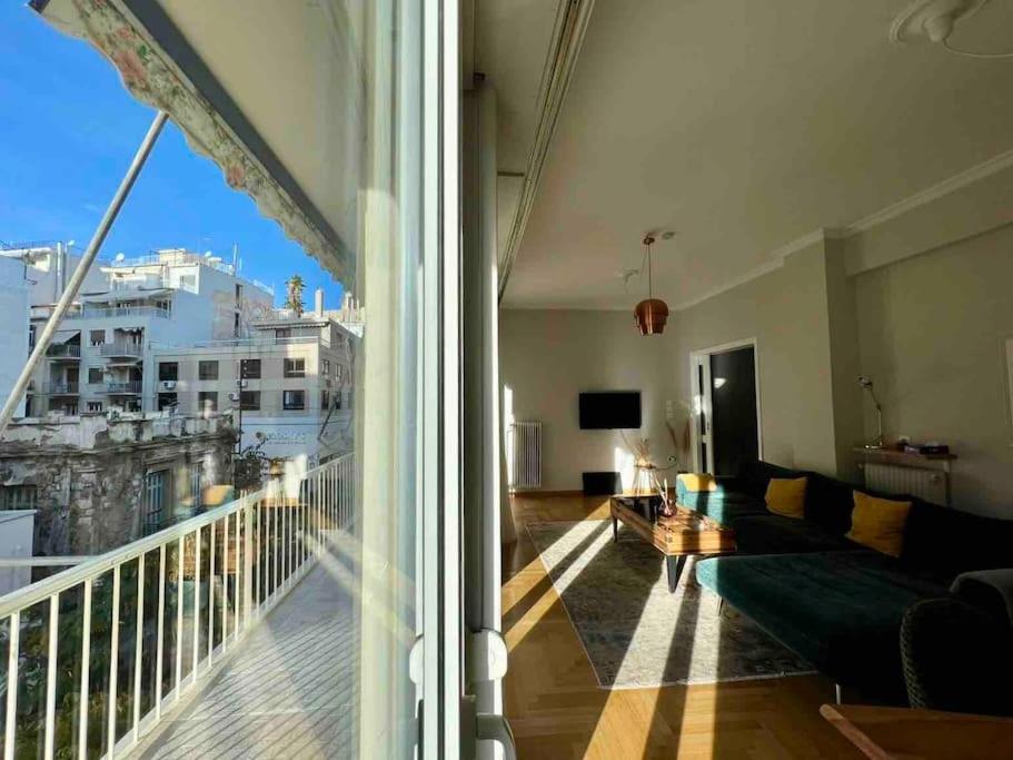 Spacious 2BDs Apt With Acropolis View In Center