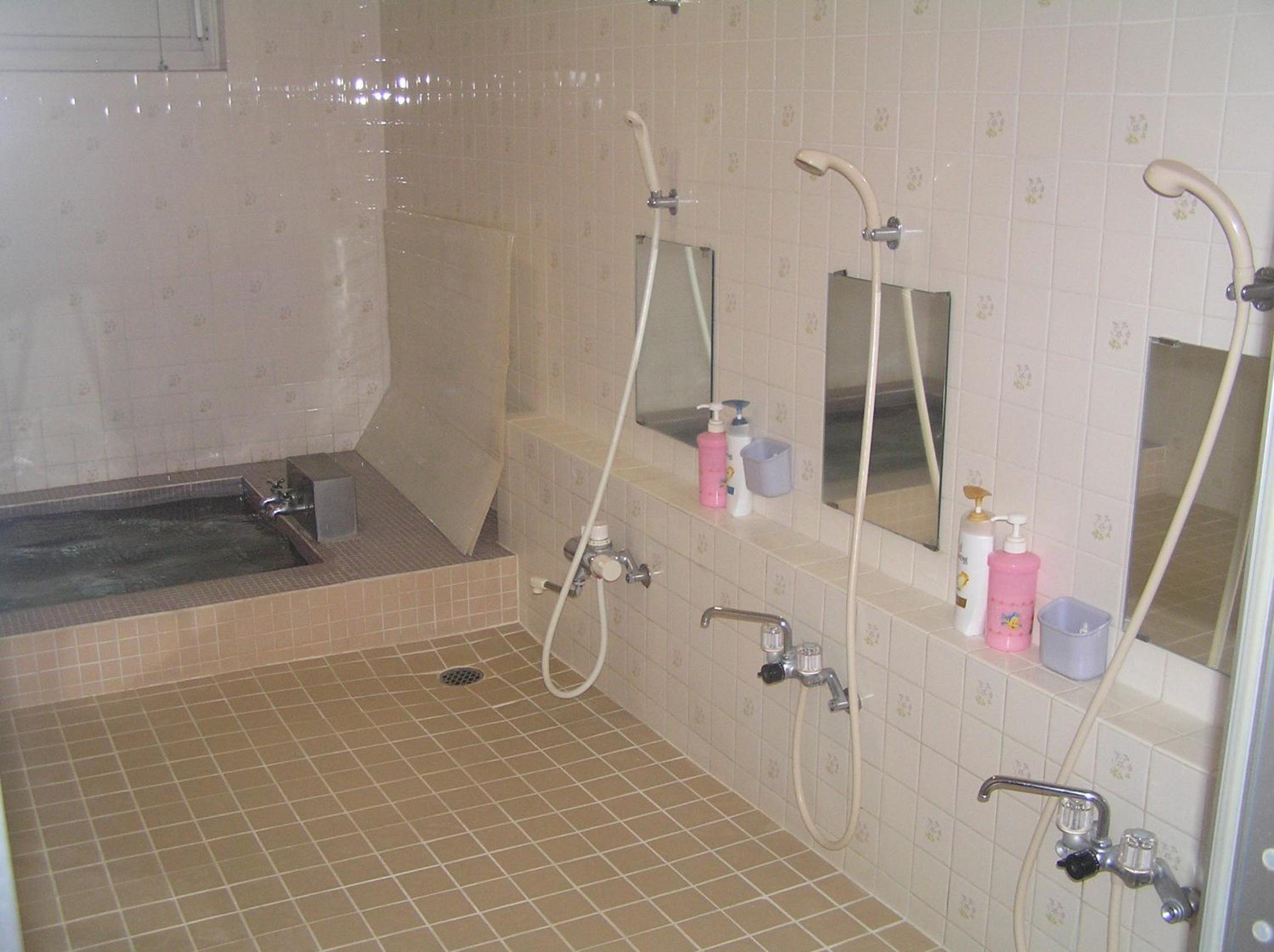 Photo 11