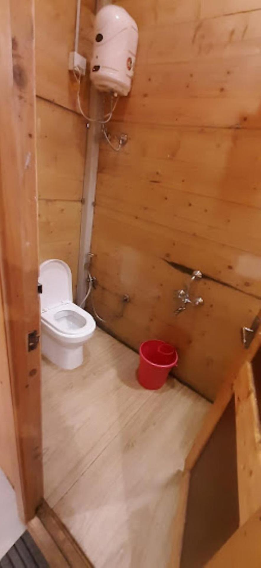 Photo 16