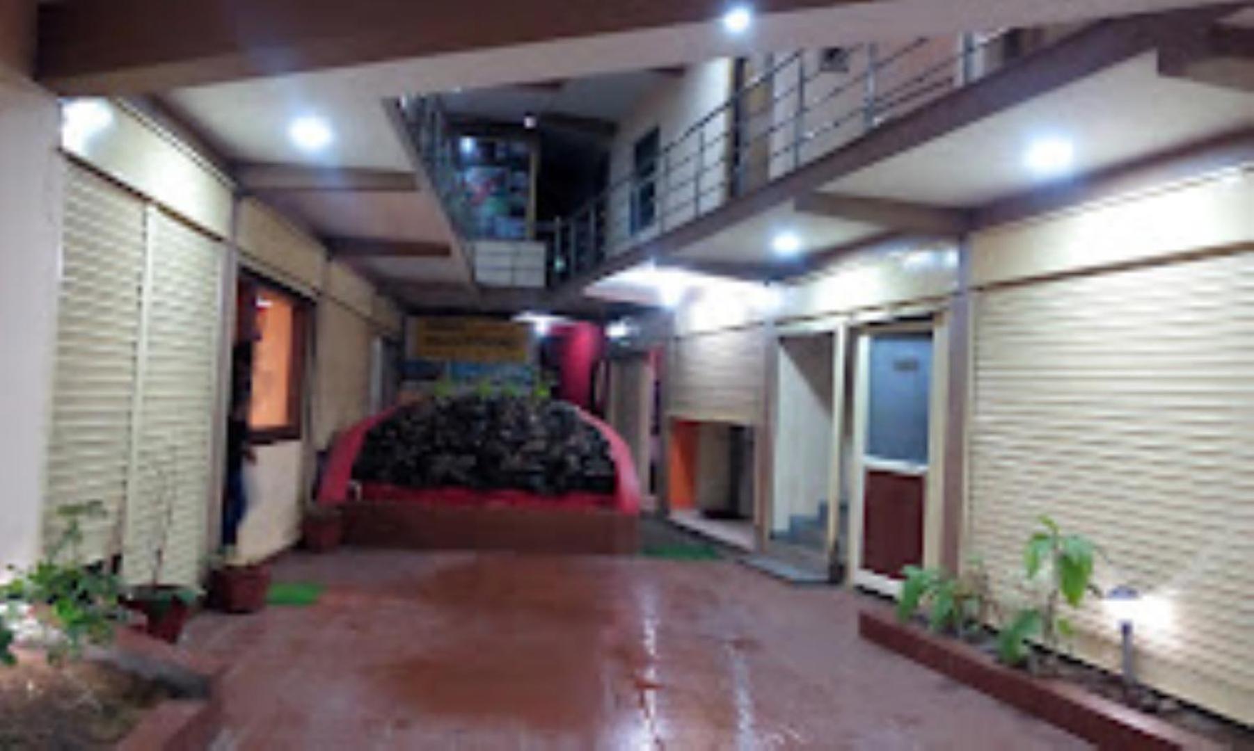 Hotel City Comforts,Madikeri view 2