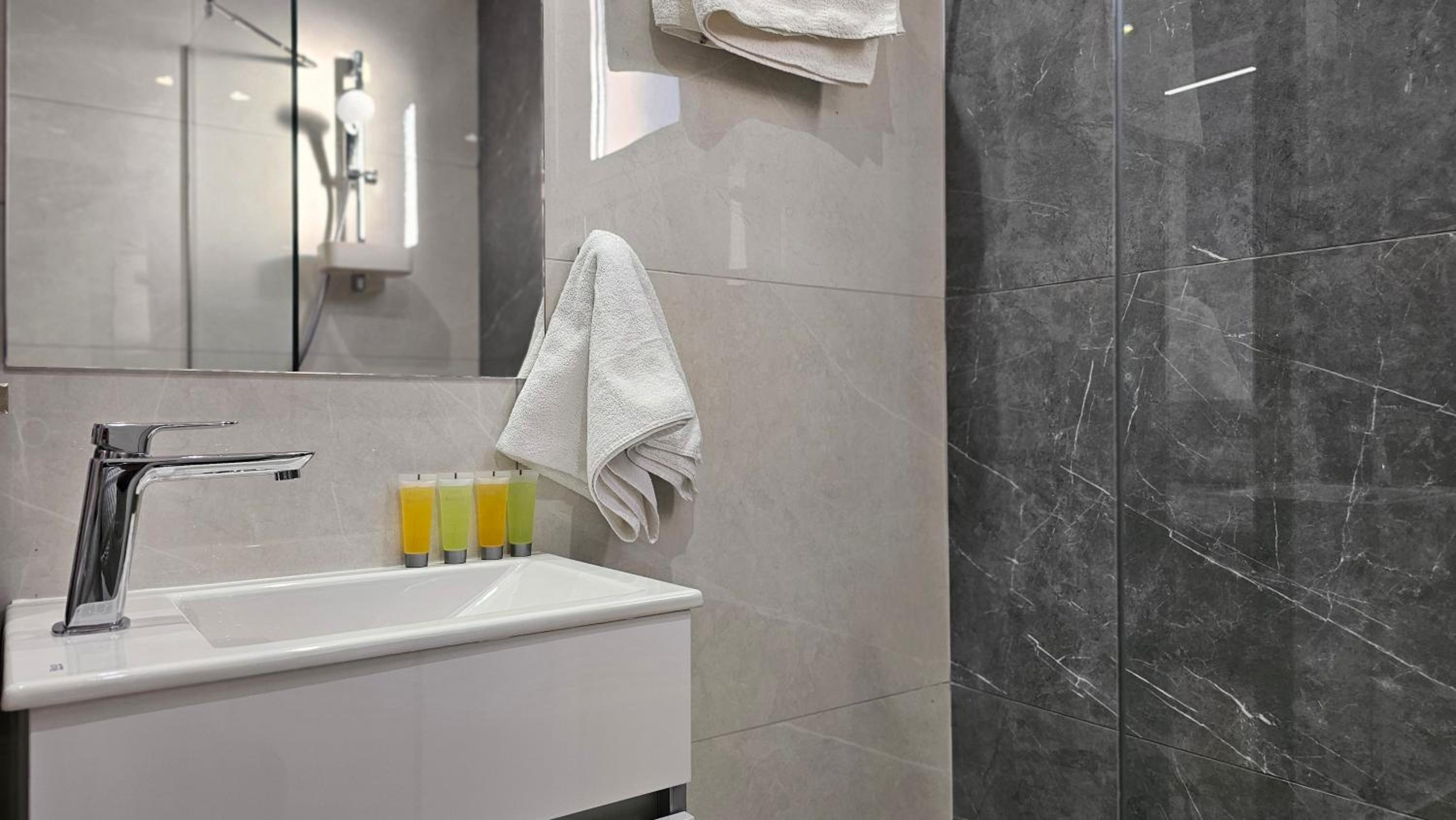 STAY Cosmo City Suites