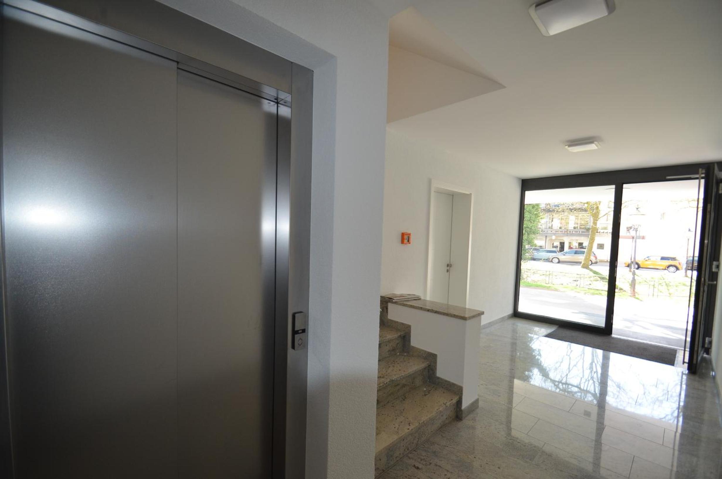 EG Ferienwohnung Merzig Stadt 60 qm PKW Stellplatz im Innenhof