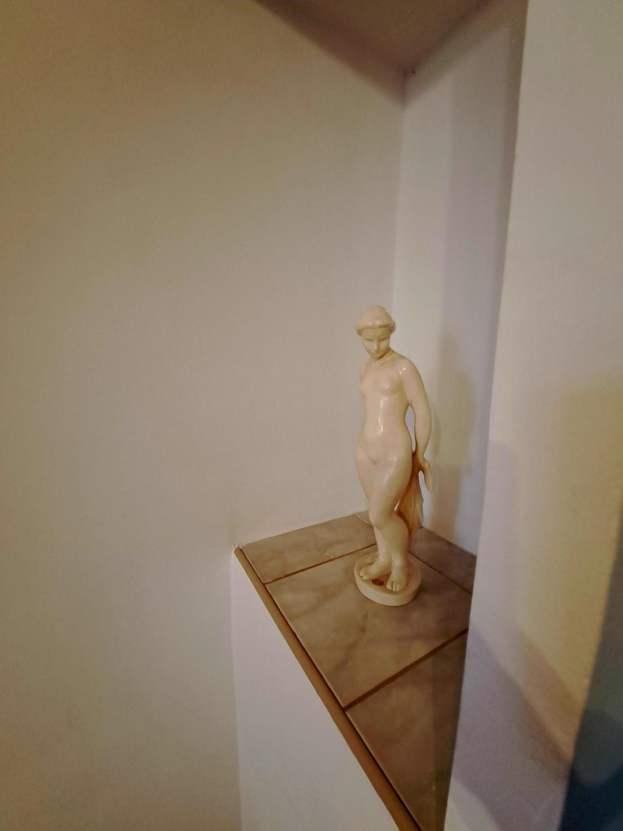 Photo 100