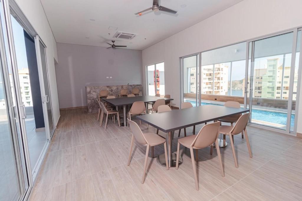 Aparta estudio exclusivo con vista al mar