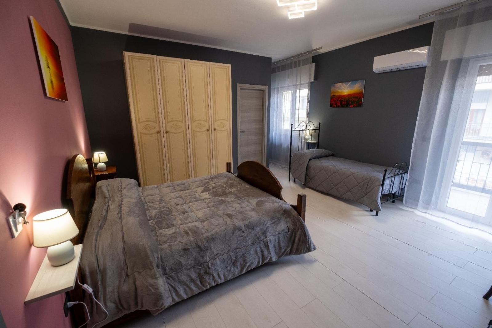 Room 112 Oltremare view 4