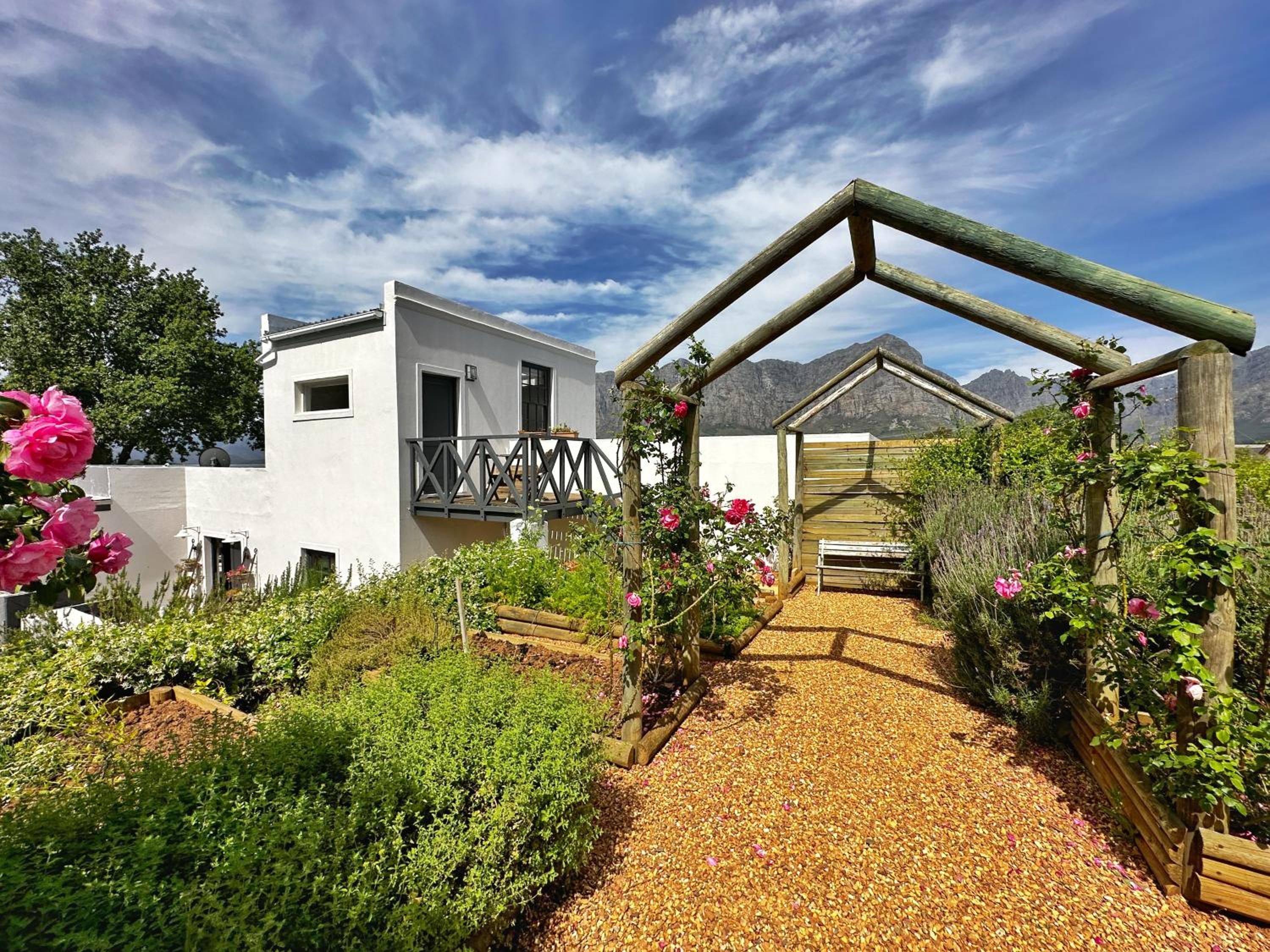 Camberley Wines - Luxury Accommodation