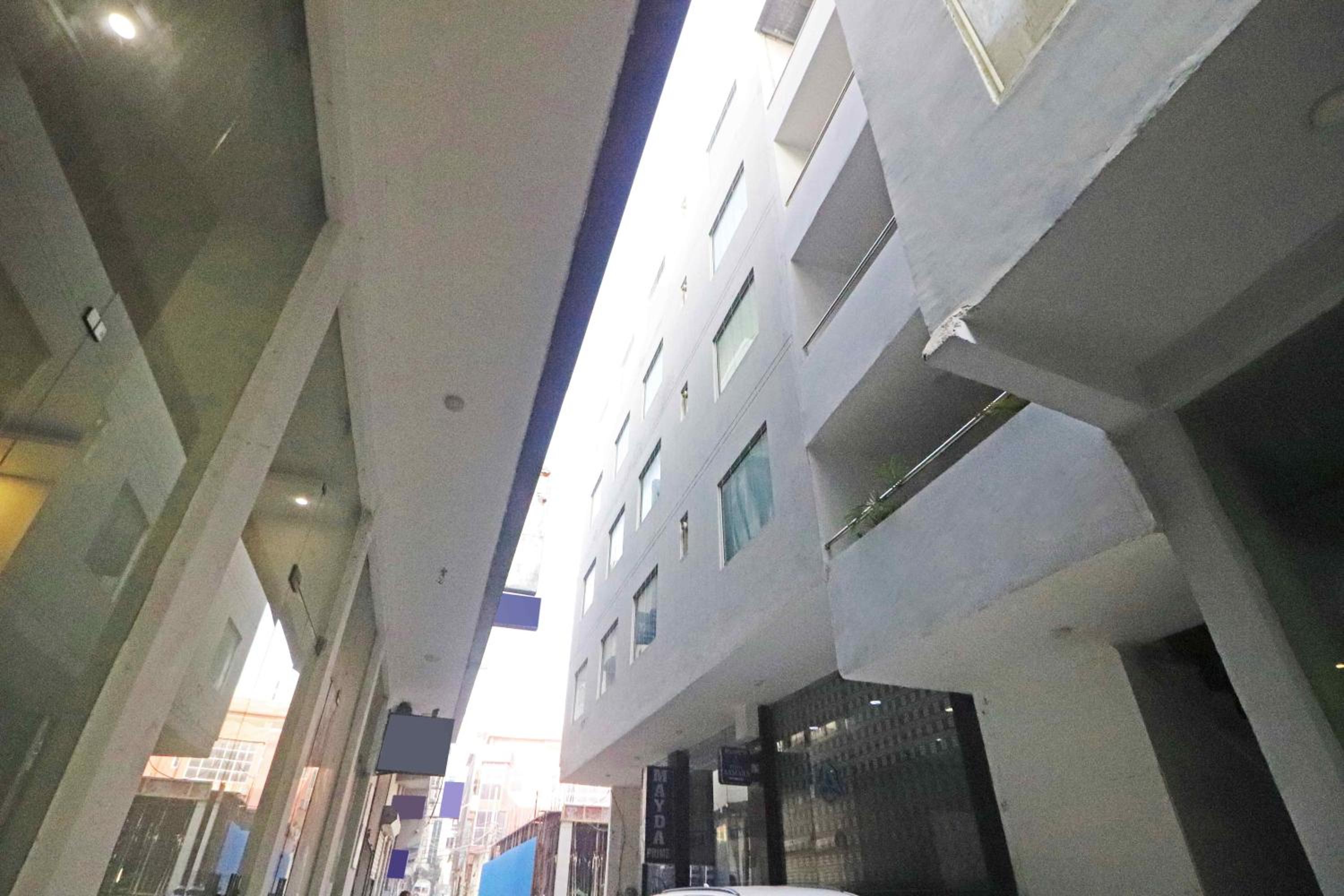 Hotel Mayda Prime Near Delhi Airport
