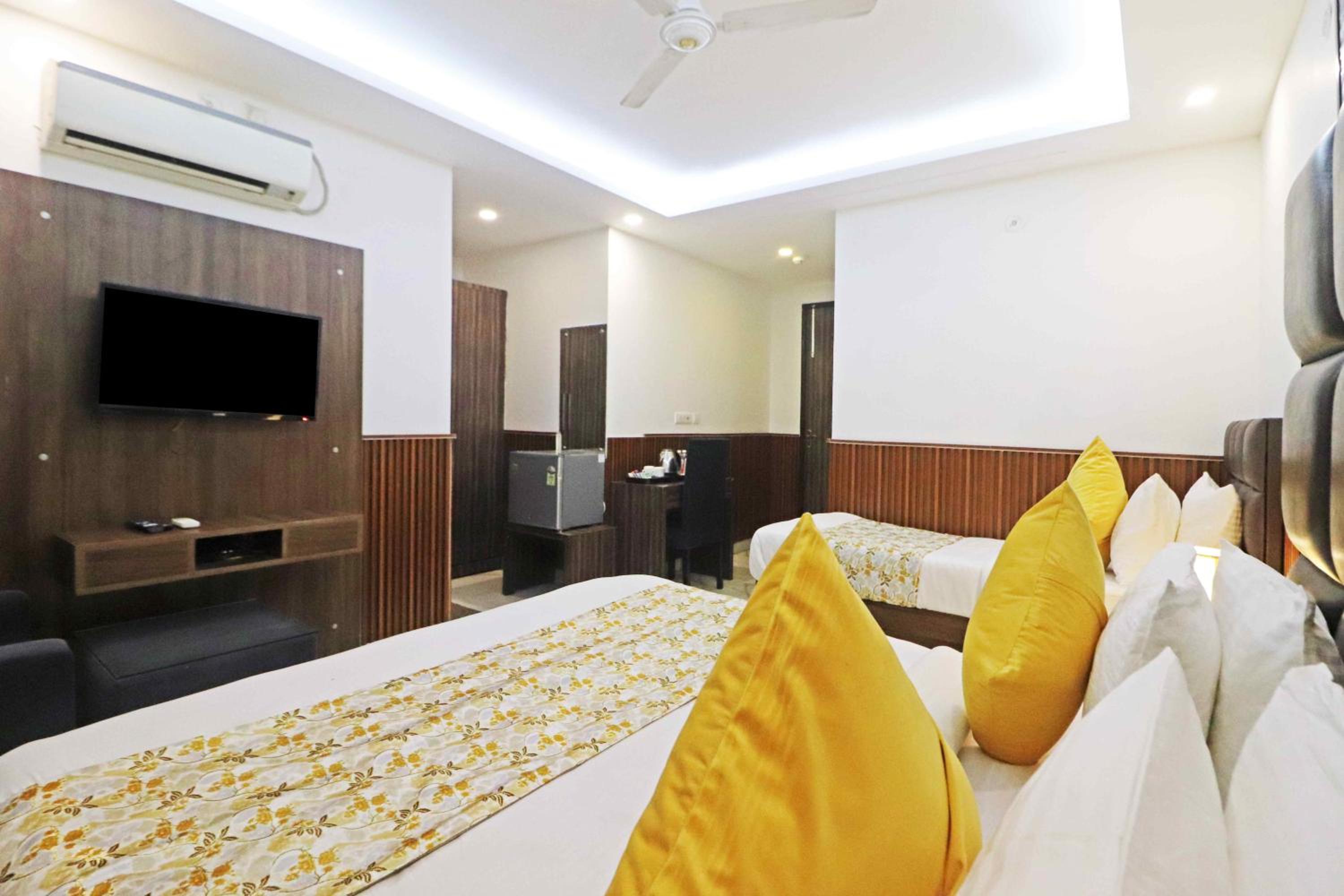 Hotel Mayda Prime Near Delhi Airport