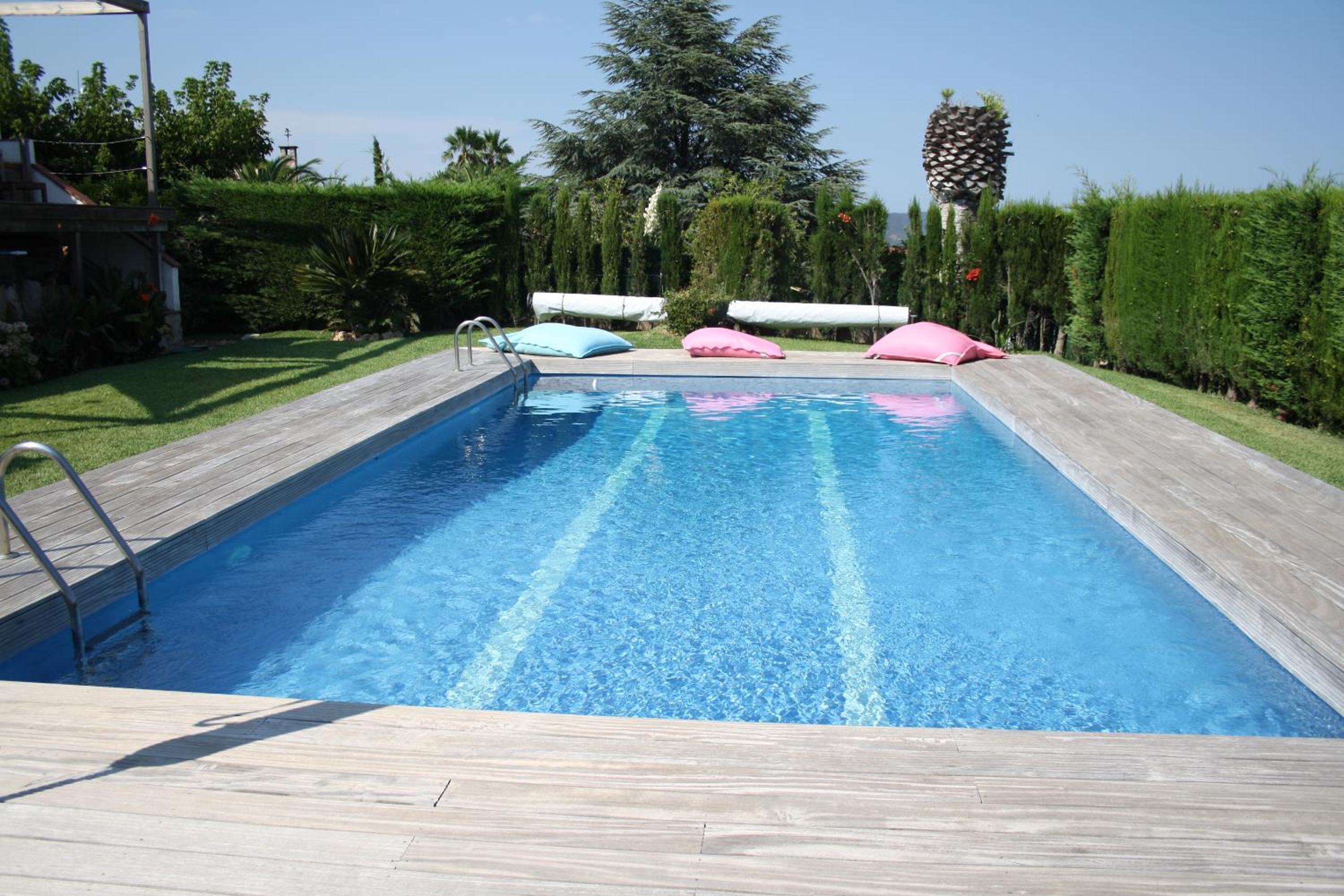 Villa Rosa by Alventholidays