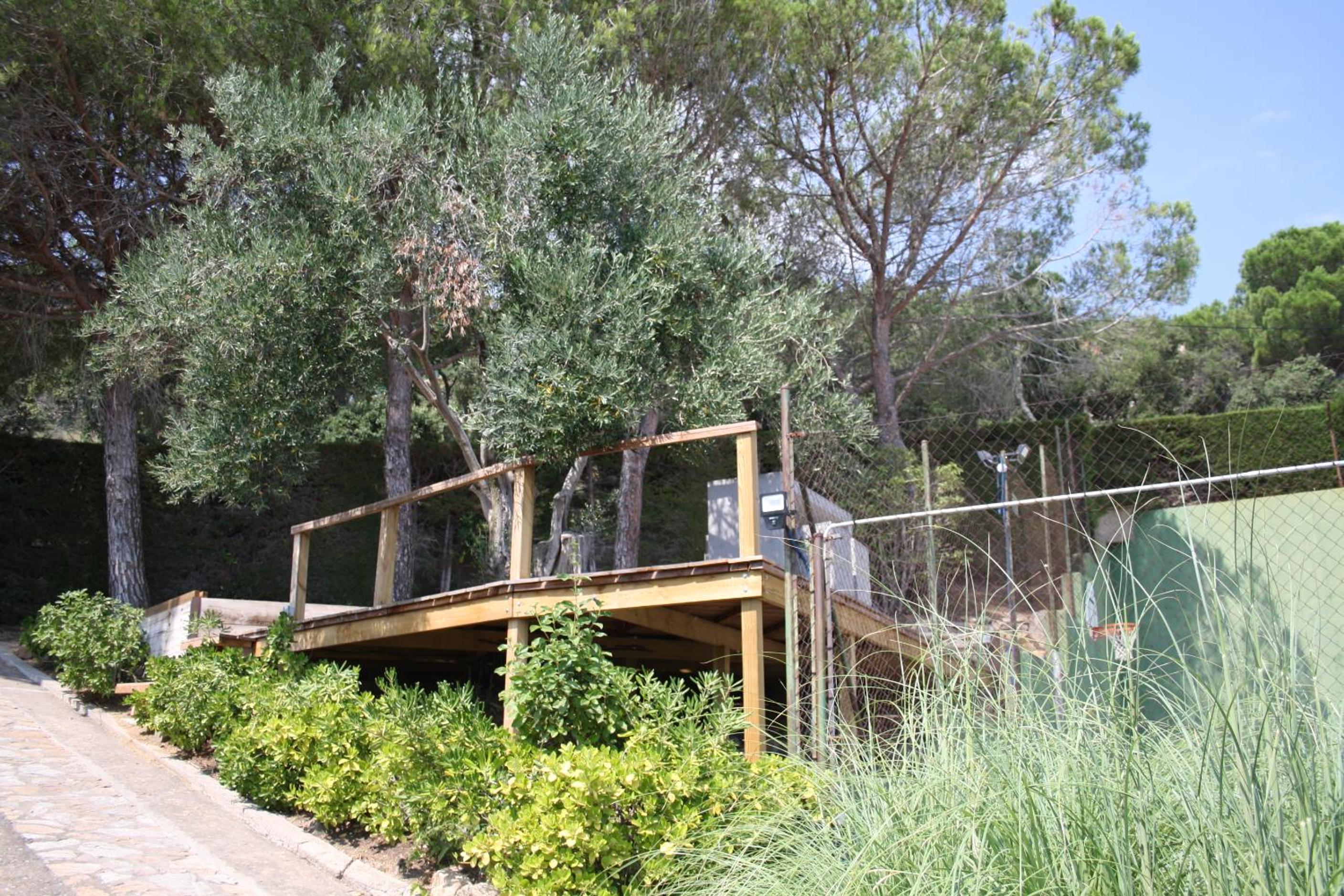 Villa Rosa by Alventholidays