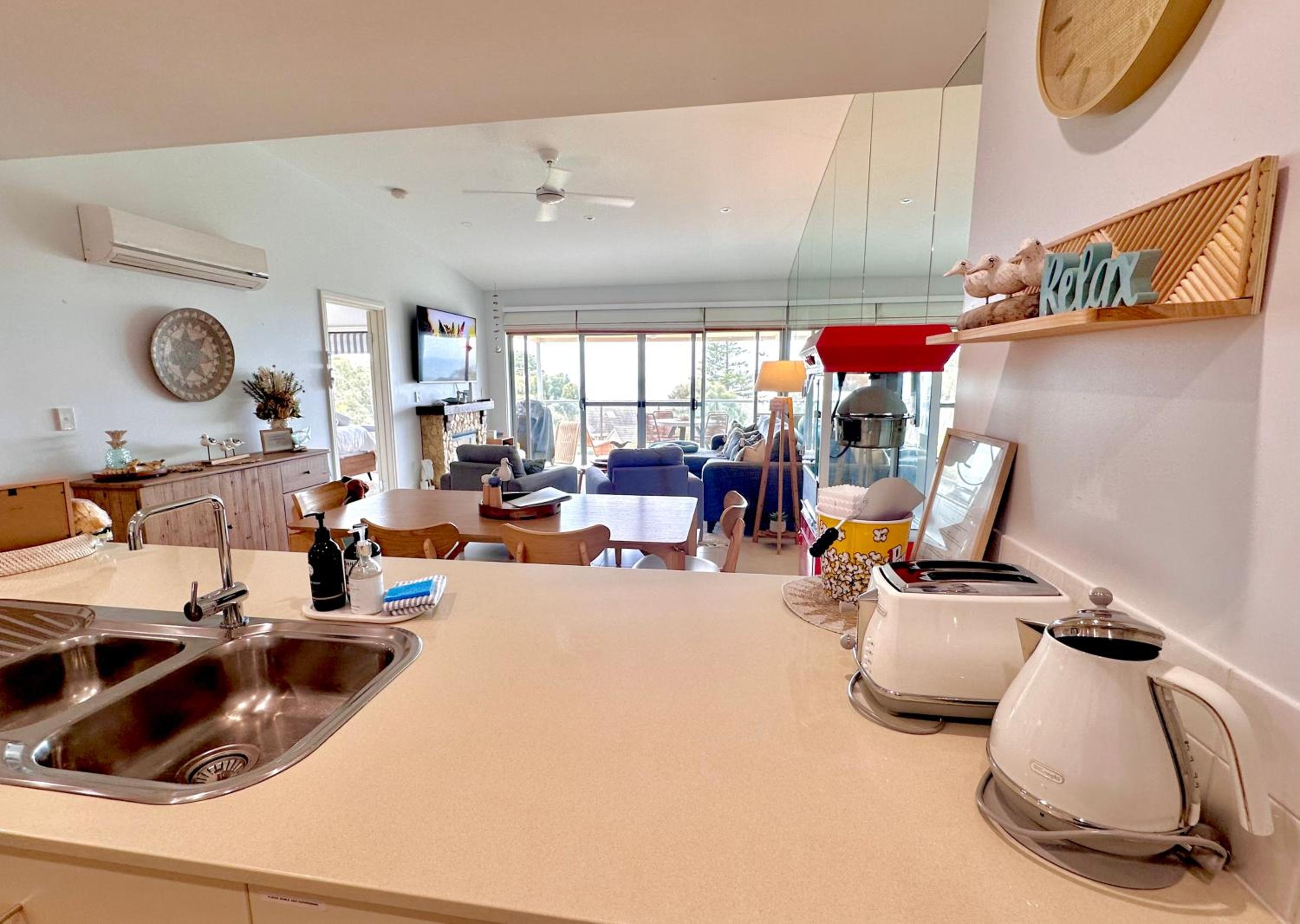 The Salty Seagull – ocean-view luxe!