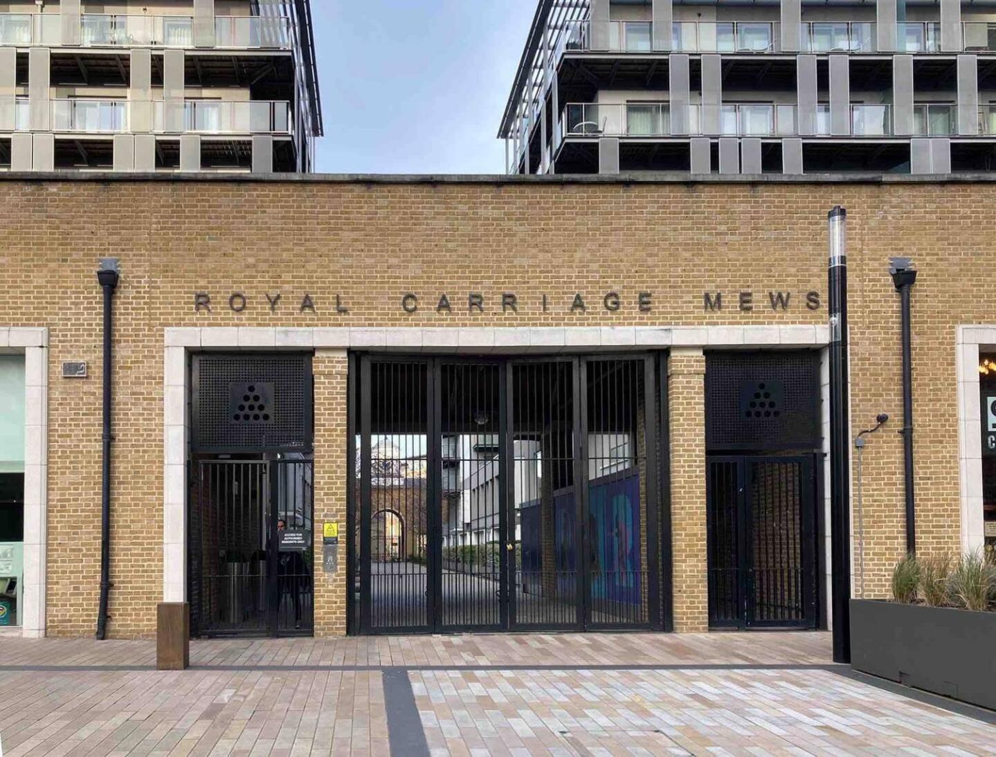 Stylish 1-Bed Flat with Sofa-Bed in London