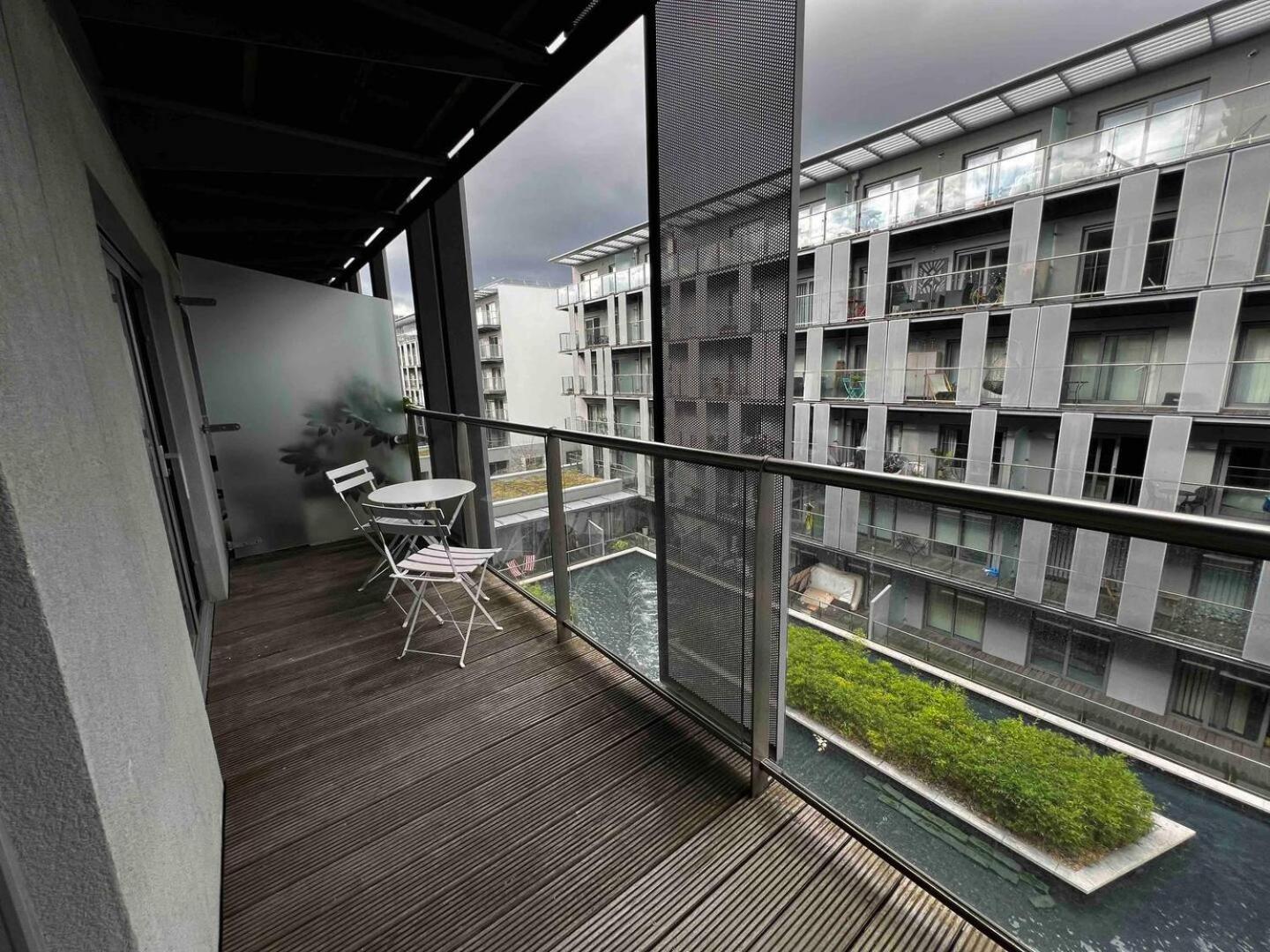 Stylish 1-Bed Flat with Sofa-Bed in London
