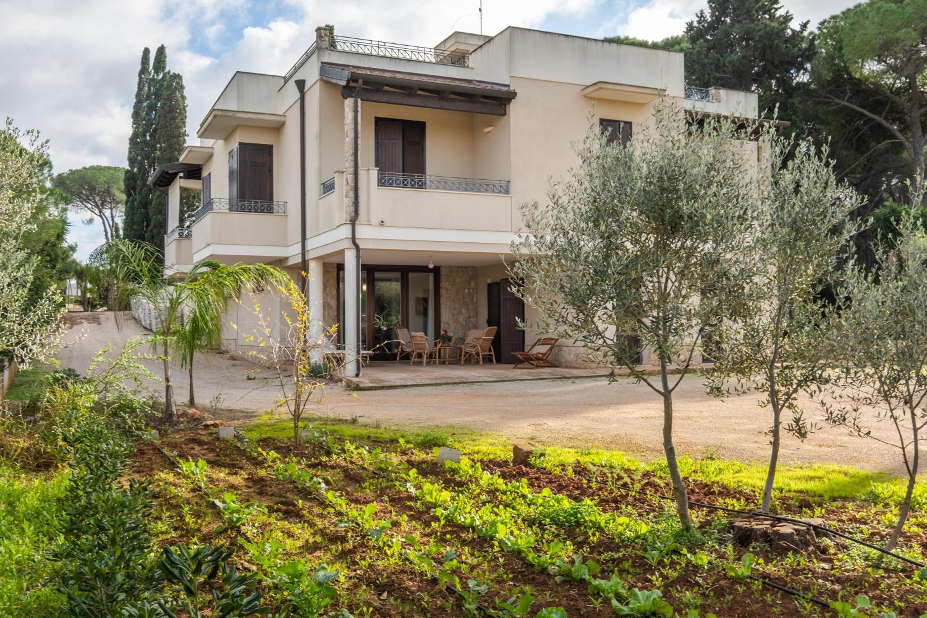 Casa Cenate photo 1