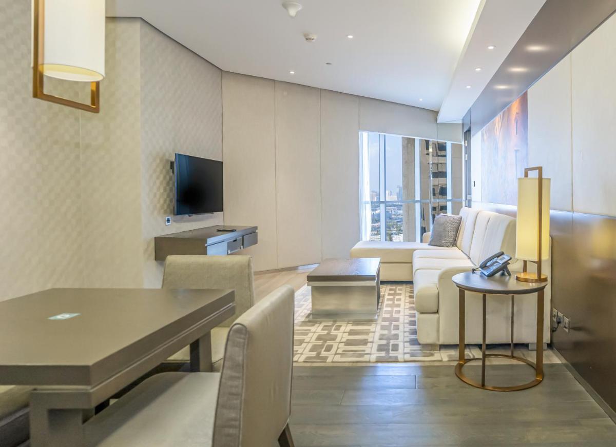 HomesGetaway-Creek Heights Residences Lovely 1BR