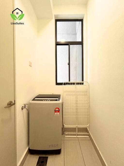 IOI City Mall Modern Home PICC photo 7