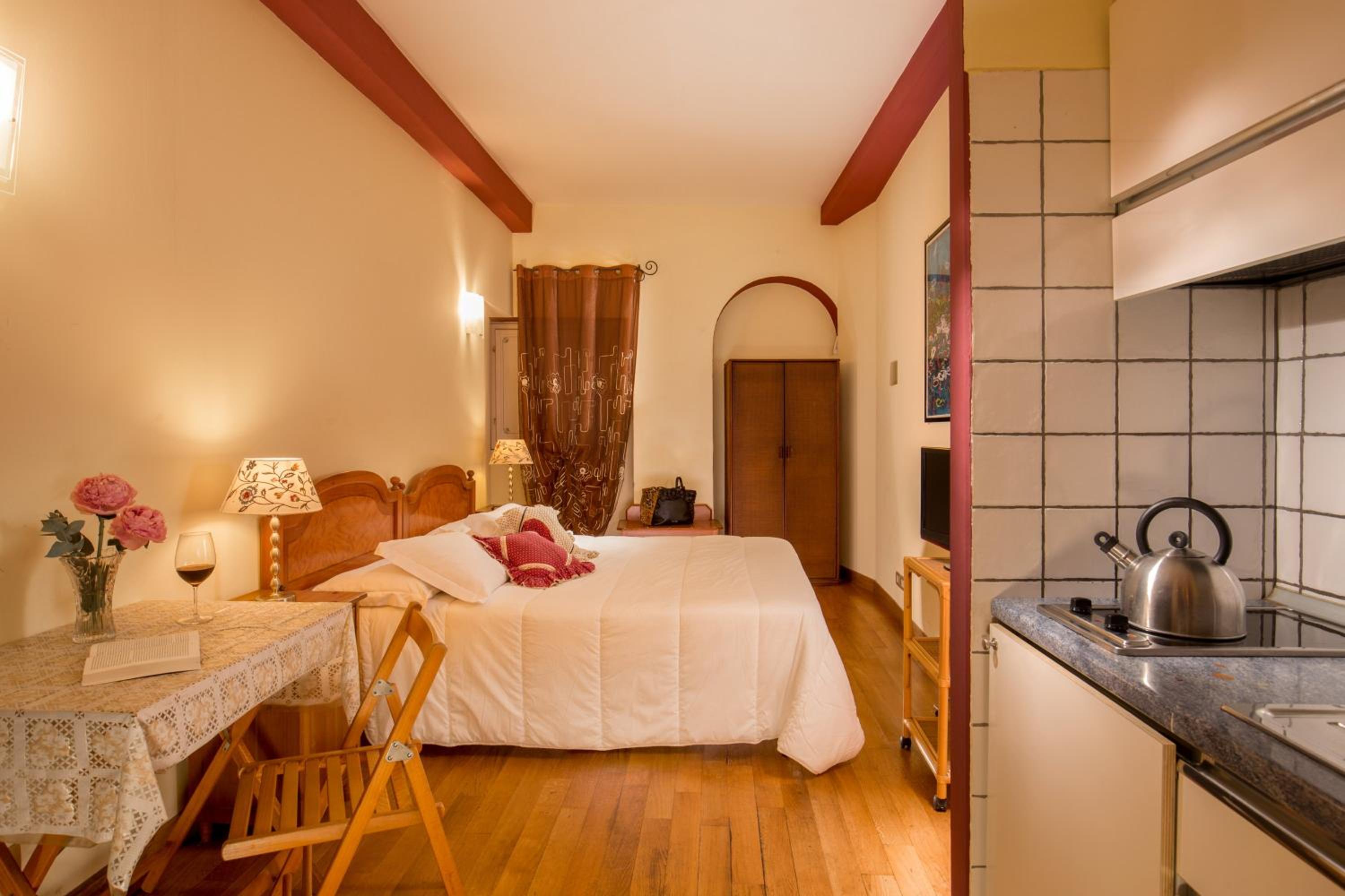 Bollo Apartments