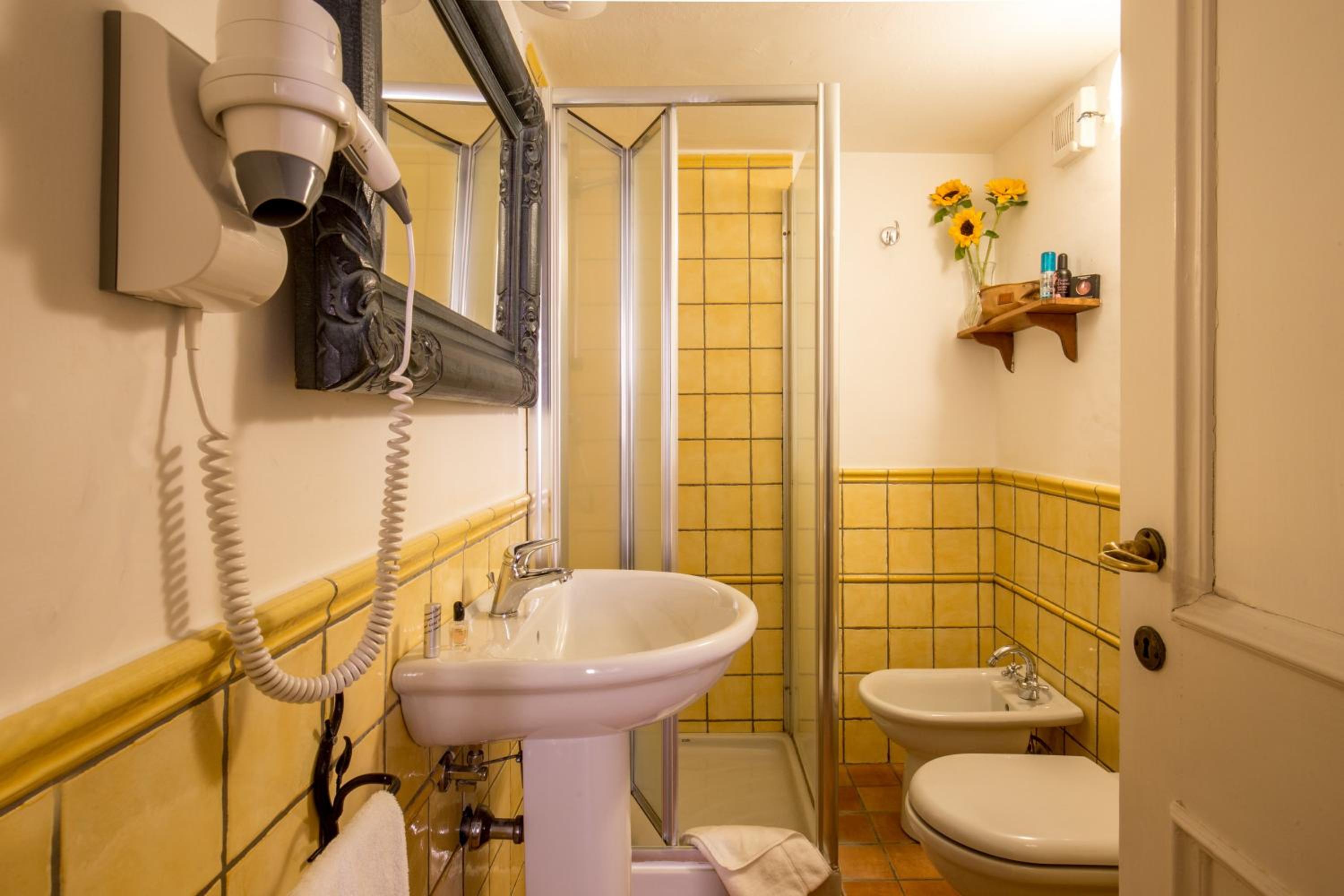 Bollo Apartments