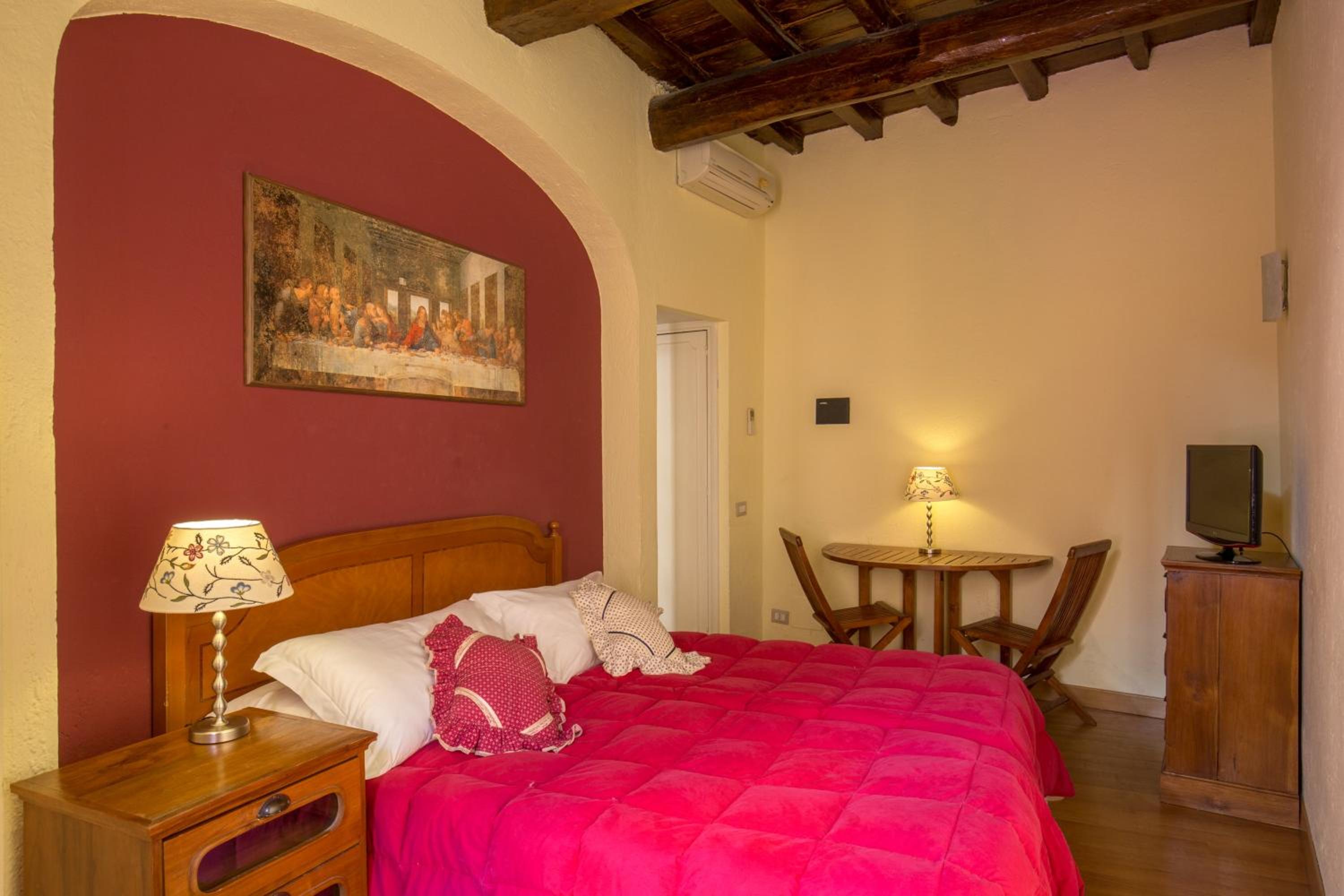 Bollo Apartments