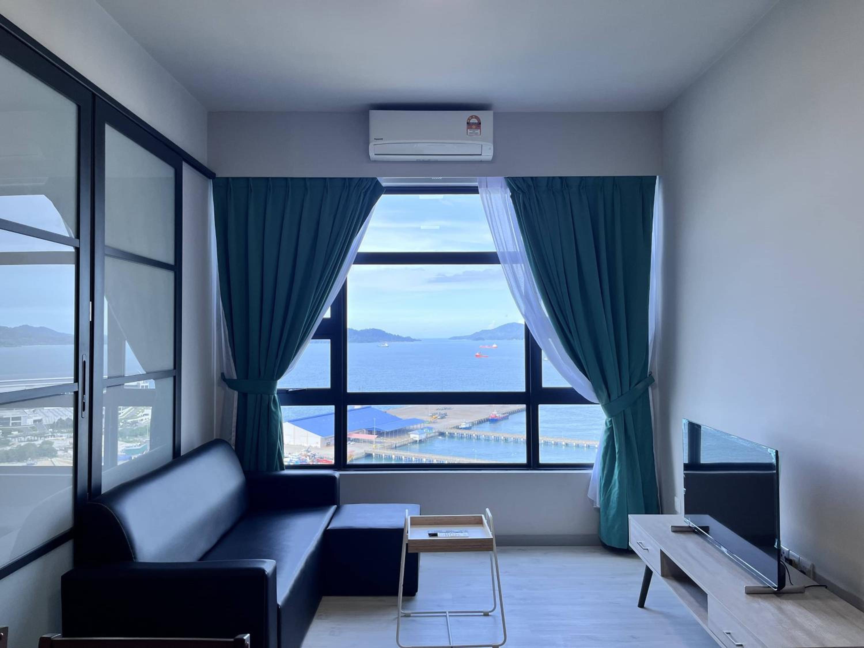 Splendours Condos@Jesselton Quay photo 4