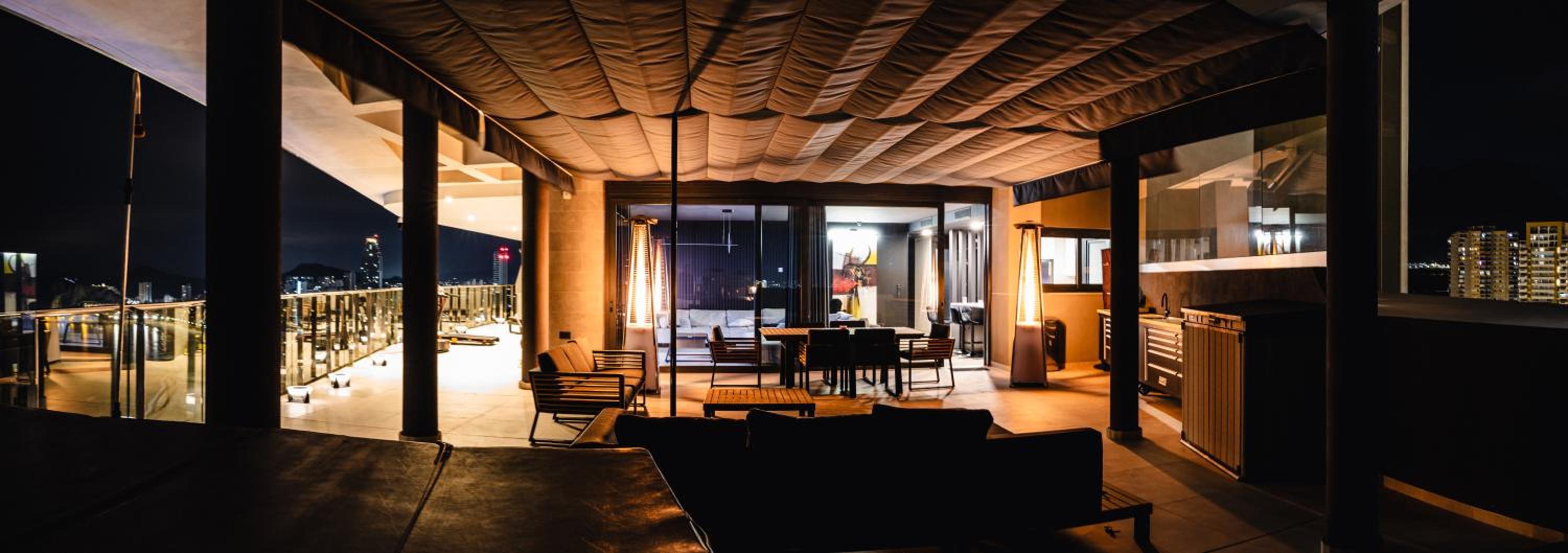 SUNSET CLIFFS VIP APARTMENT