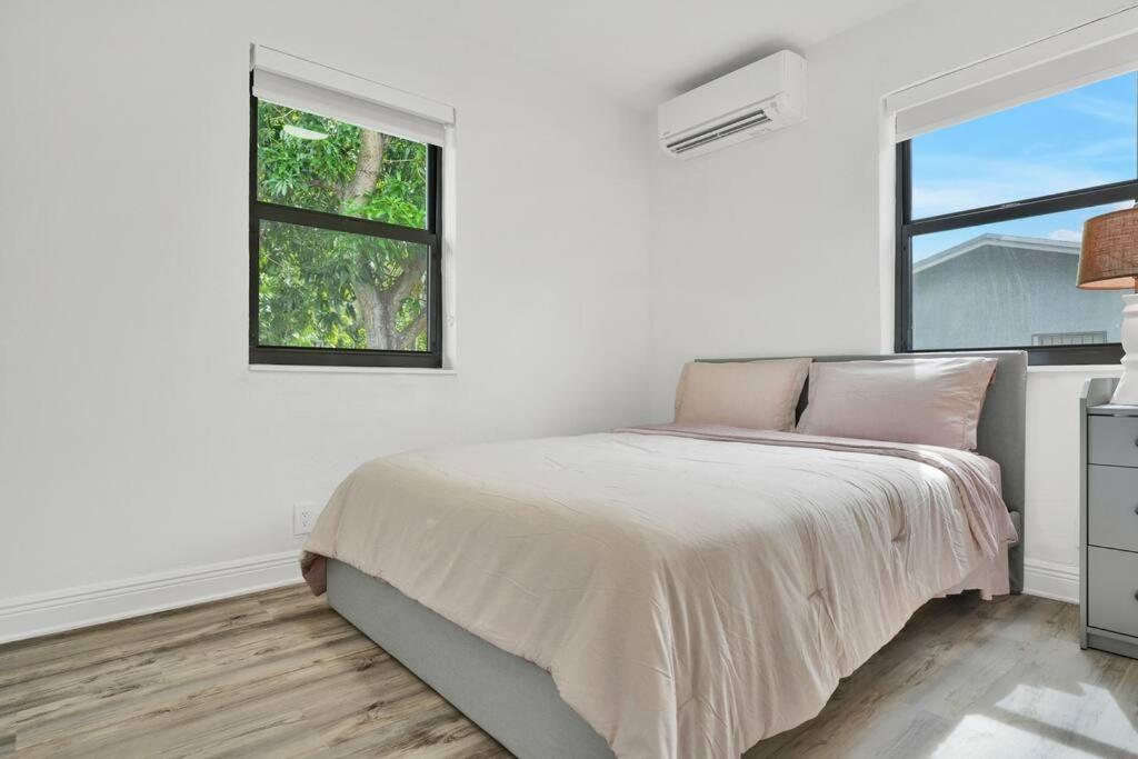 Miami Home 3 Bed 2 Bath Near Beach