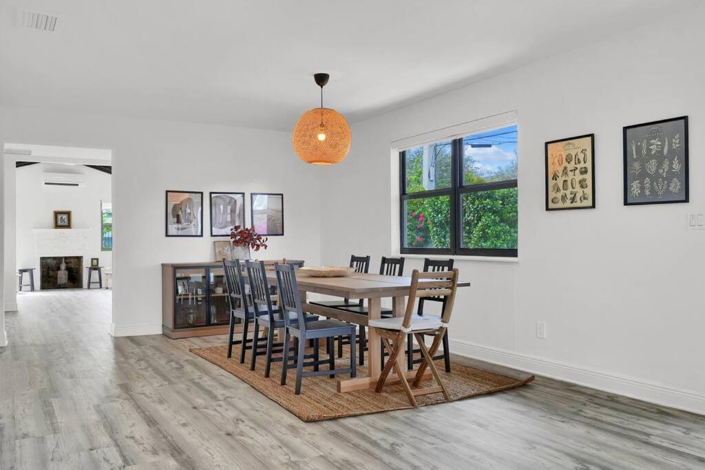 Miami Home 3 Bed 2 Bath Near Beach