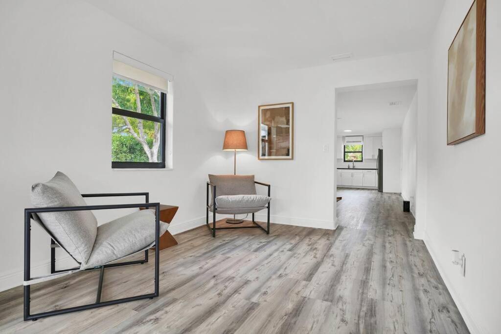 Miami Home 3 Bed 2 Bath Near Beach