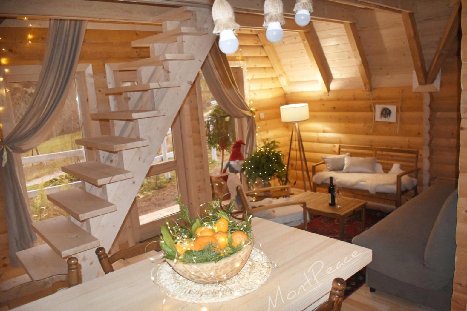 A-frame Apartments Mont Peace view 4