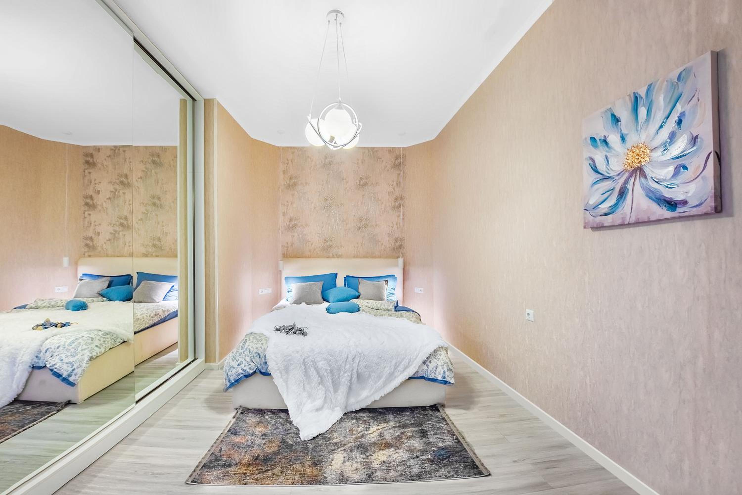 HB apartments Aghmashenebeli III view 2