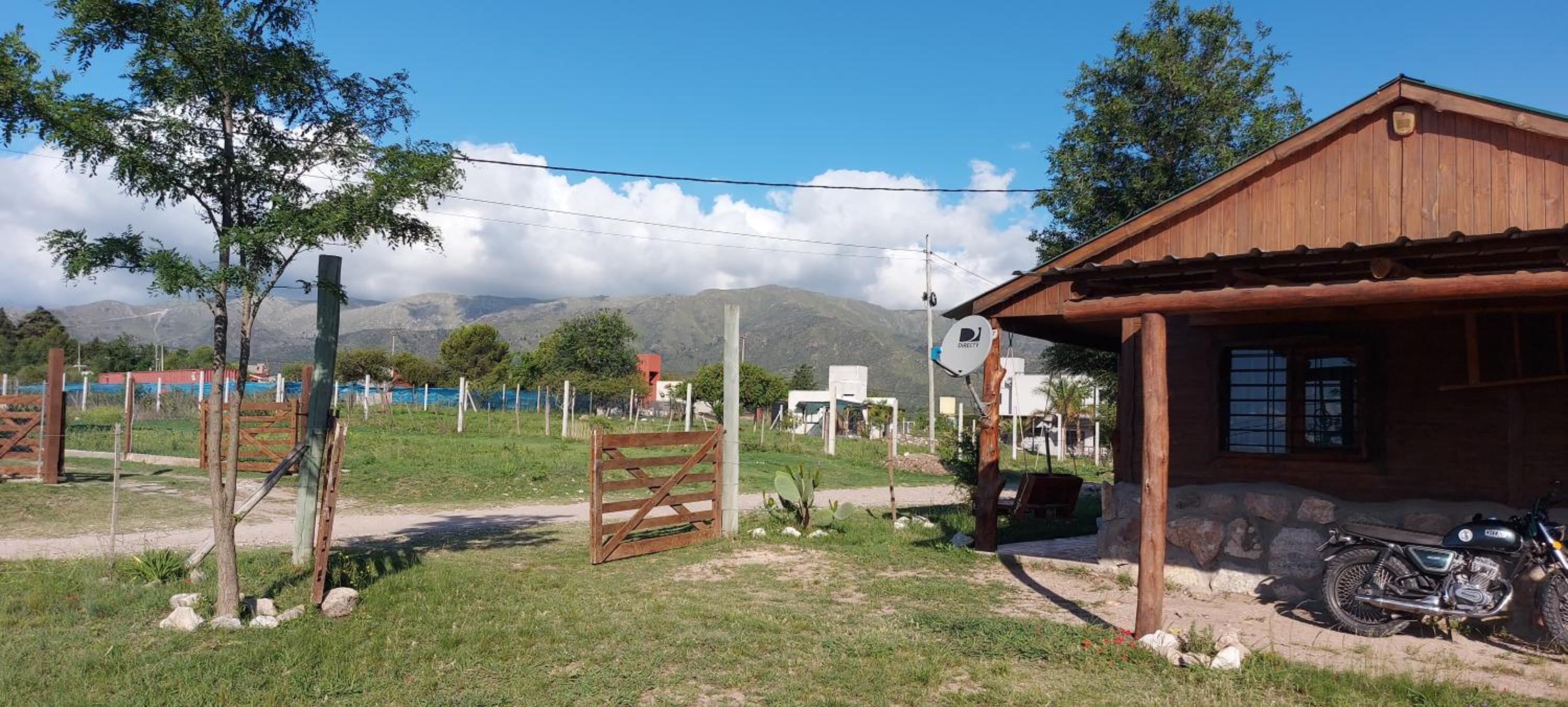 CABAÑA AKAPANA