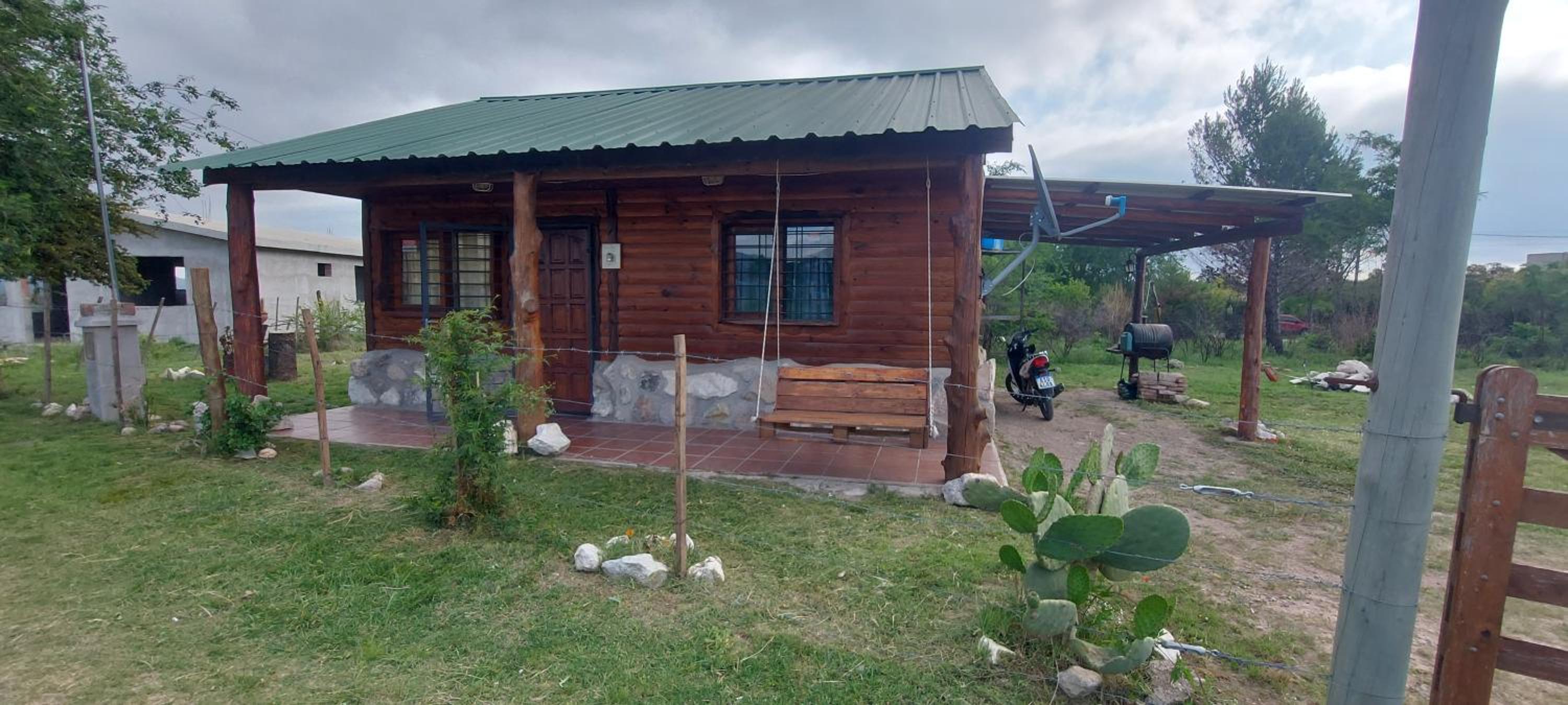 CABAÑA AKAPANA