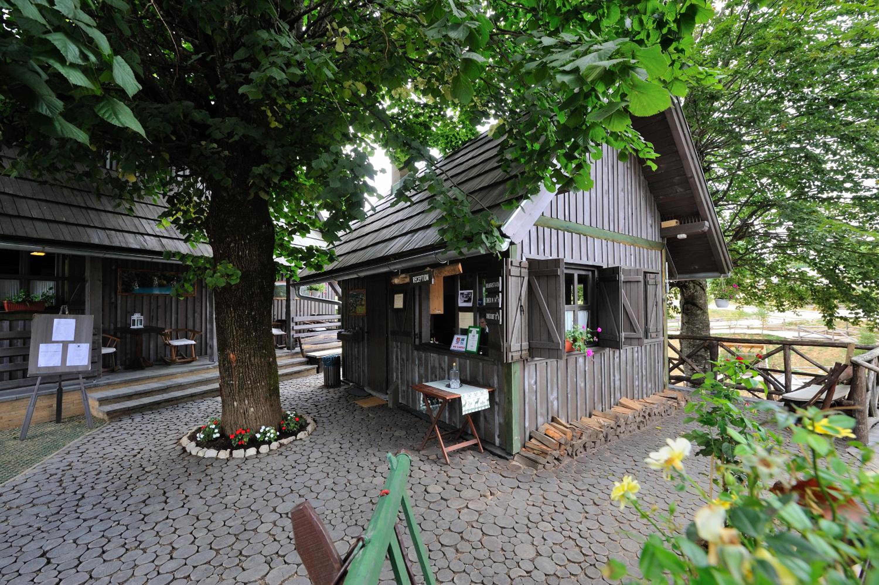 Ethno Houses Plitvice Lakes Hotel