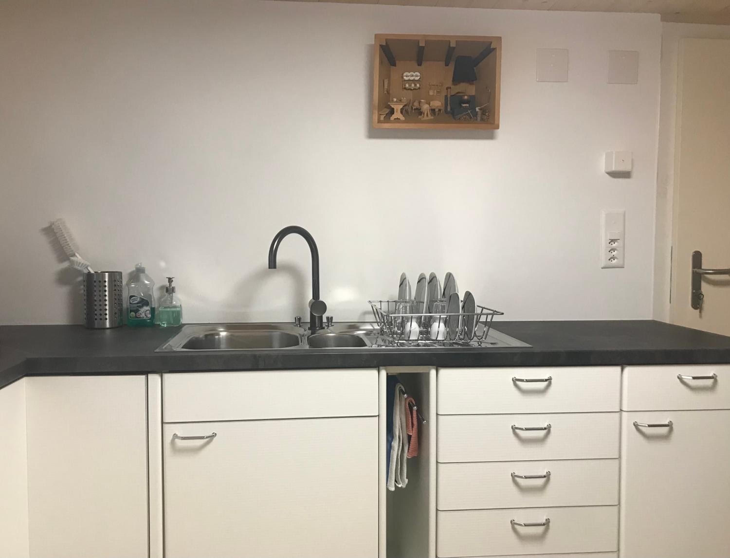 Bijou 2 hübsche 1 Zimmer Wohnung