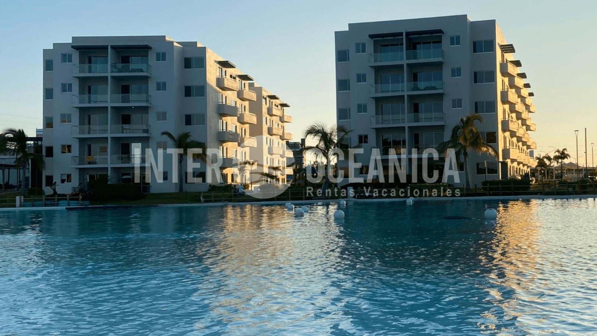 Lujo en Crystal Lagoons: Paraíso para la familia. view 2
