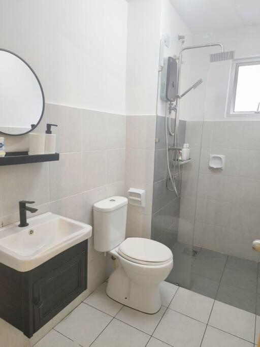 Transit KLIA 2BR Wi-fi Netflix photo 5