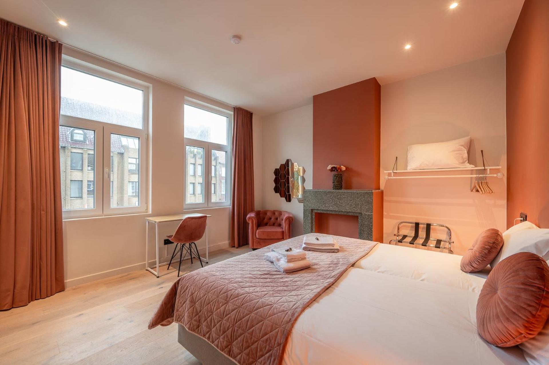 Bruges Vacations - Villa Cezar - big house at the center of Bruges - free parking - Property Image 32
