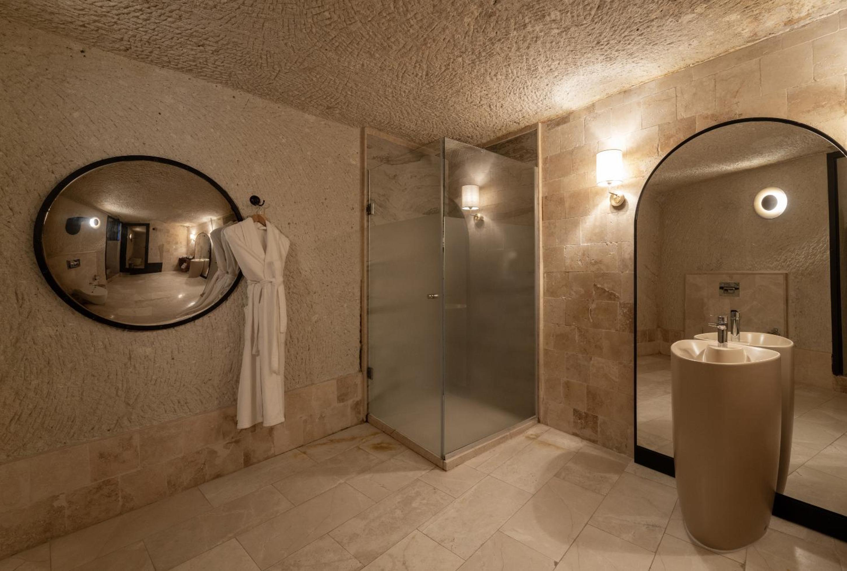 Artemis Cave Suites & Spa- Adults Only - Image 40