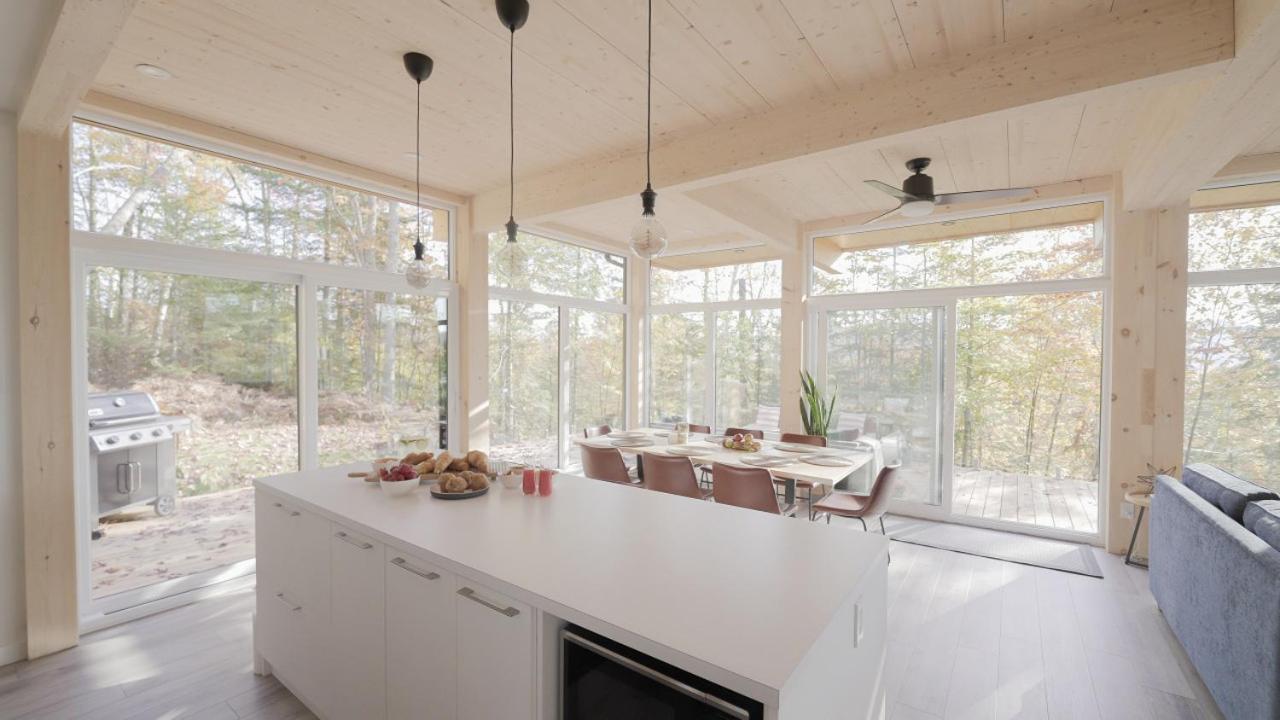 Chalet 24 - Modern peaceful retreat near Tremblant