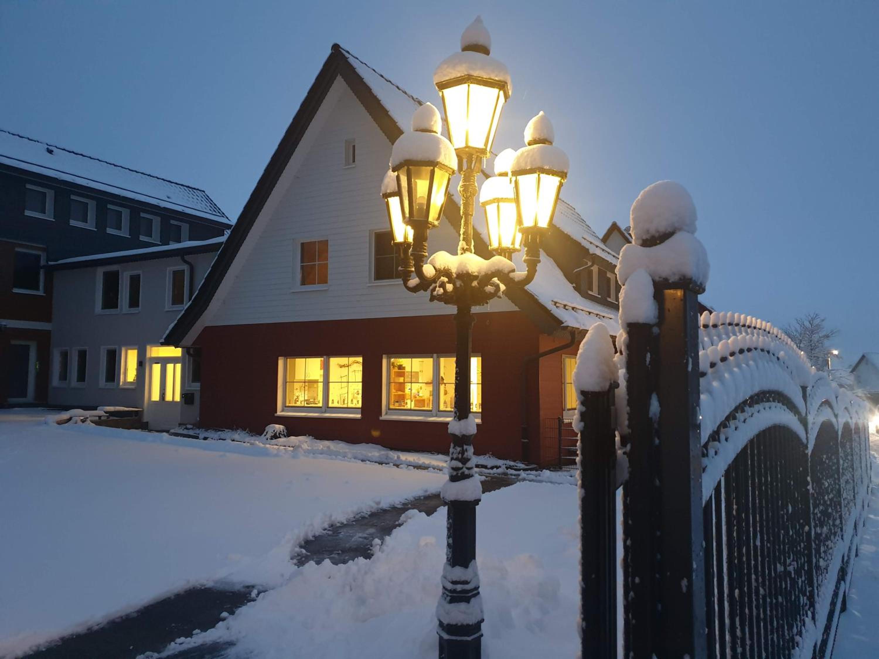 FeWo Winter in der Villa Waldrand mit zwei Balkonen