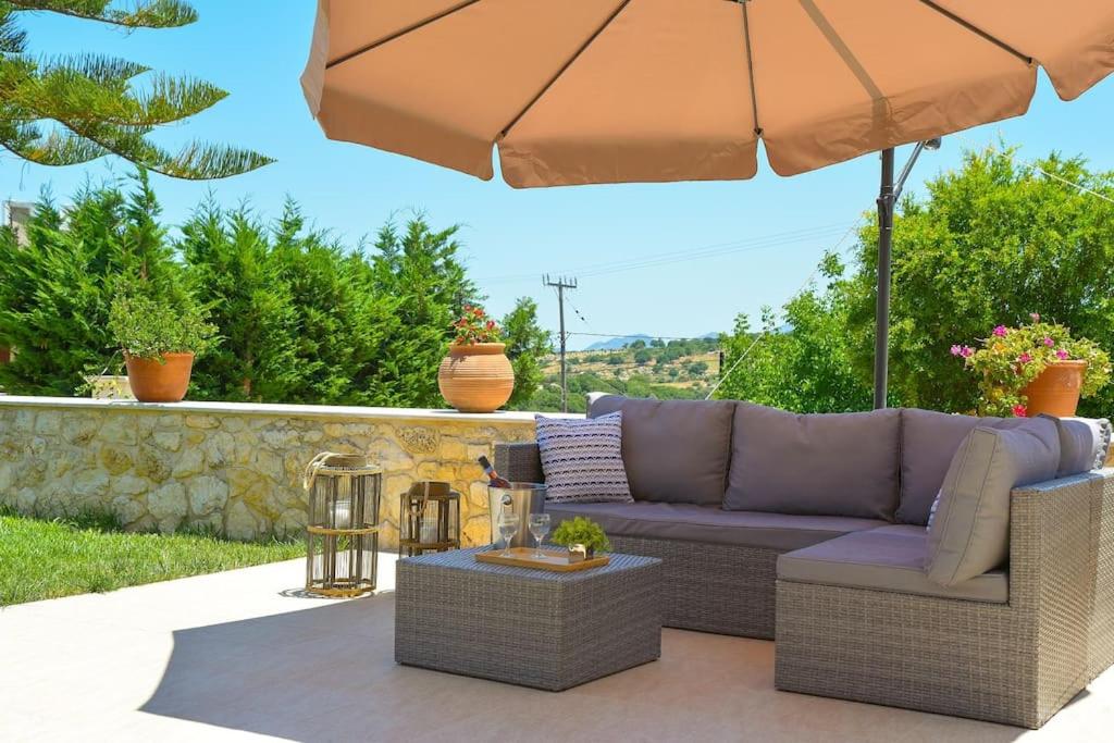 Two Villas Side by Side with 2 privates pools