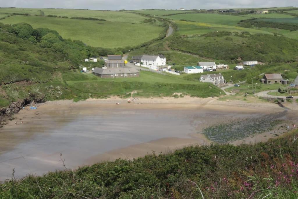 Smithy Cottage, Nolton Haven, SA62 3NH view 3