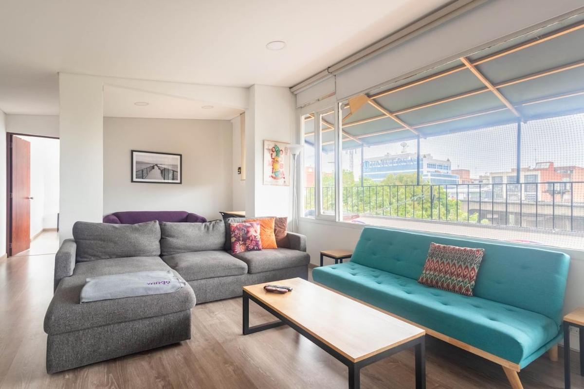 501 · Bright, stylish Terrace Apt 5 min to T zone Andino