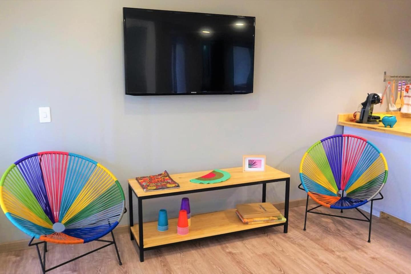 501 · Bright, stylish Terrace Apt 5 min to T zone Andino