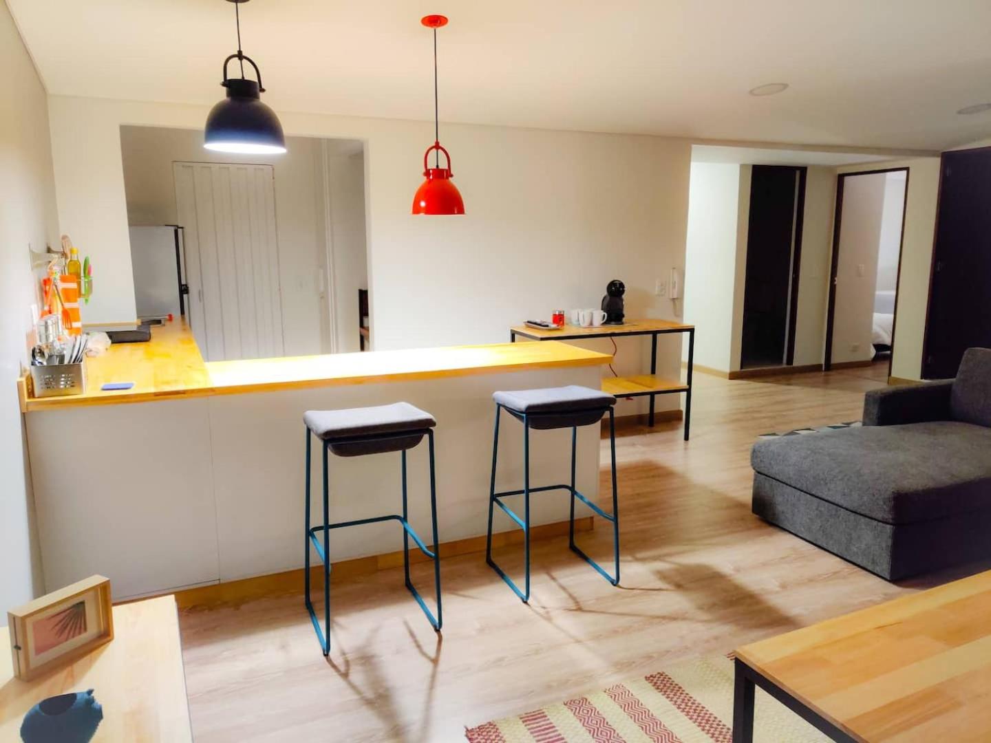 501 · Bright, stylish Terrace Apt 5 min to T zone Andino