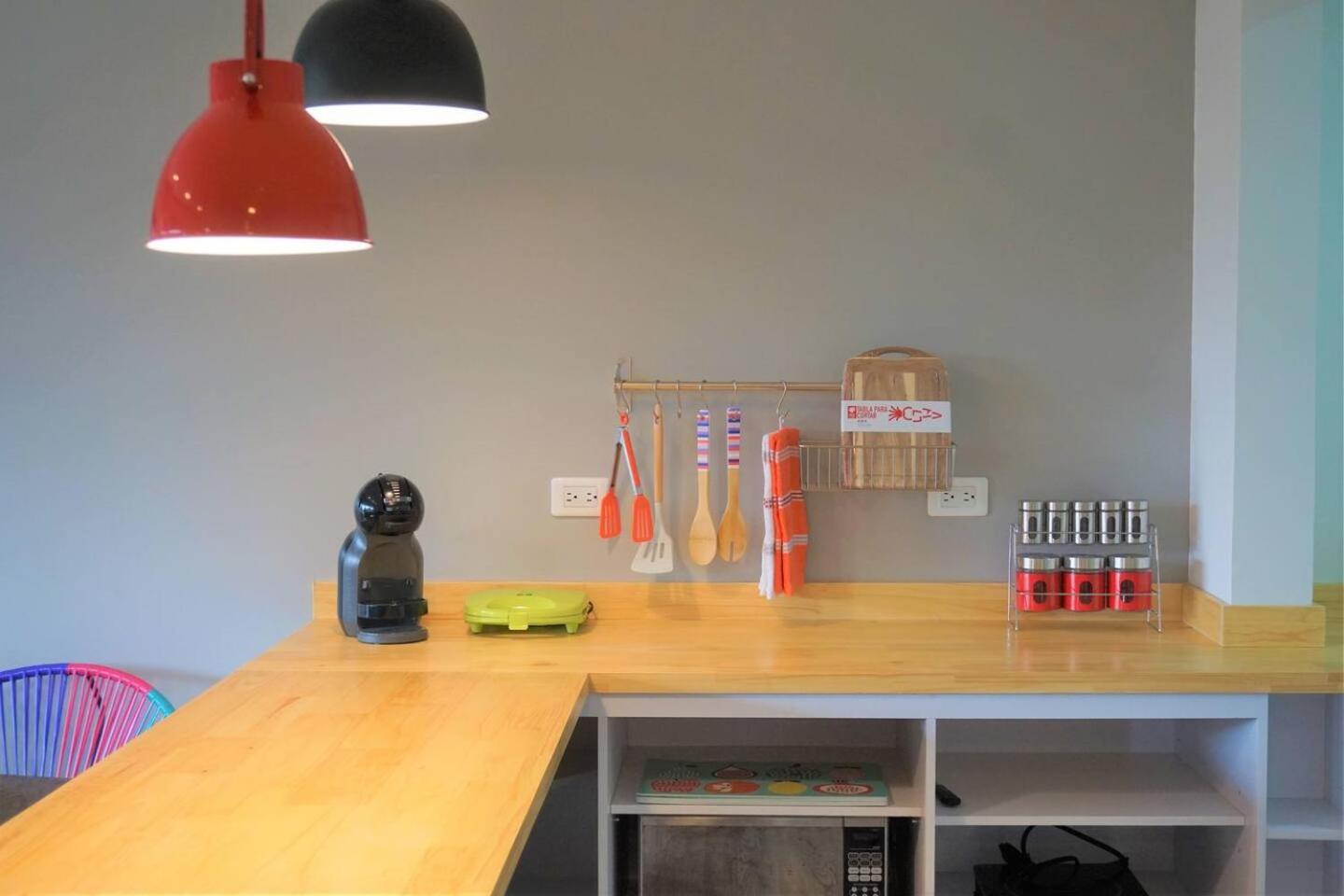 501 · Bright, stylish Terrace Apt 5 min to T zone Andino