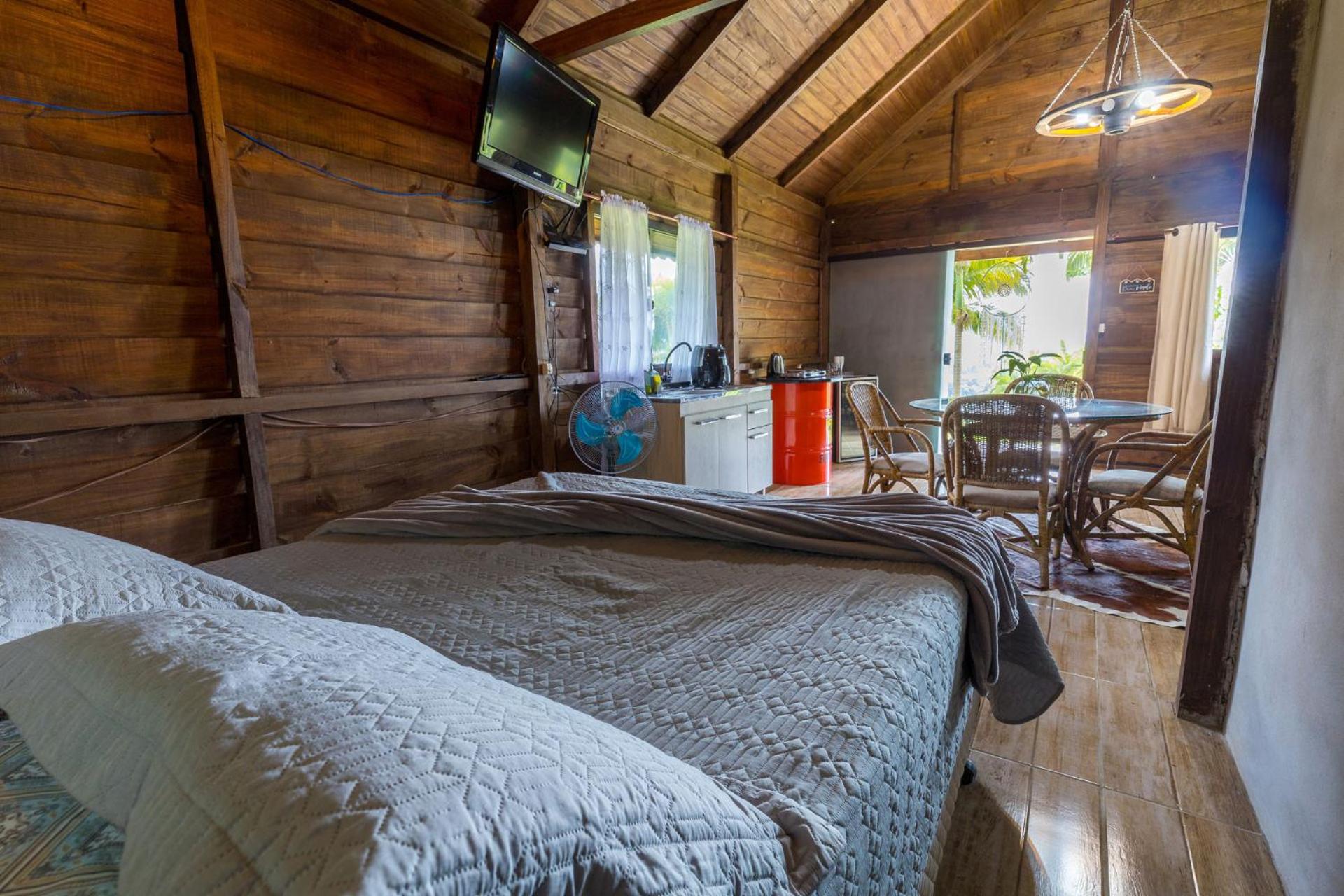 Chalé com vista para o lago, Wi-Fi e Petfriendly