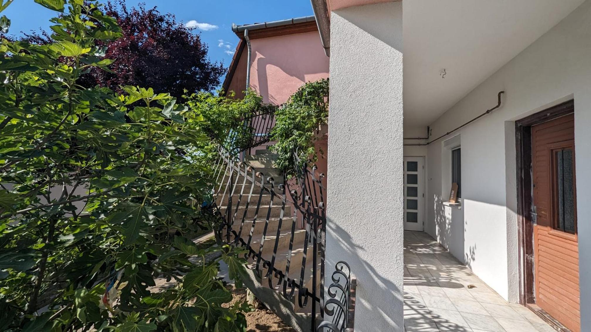 Rózsa apartman